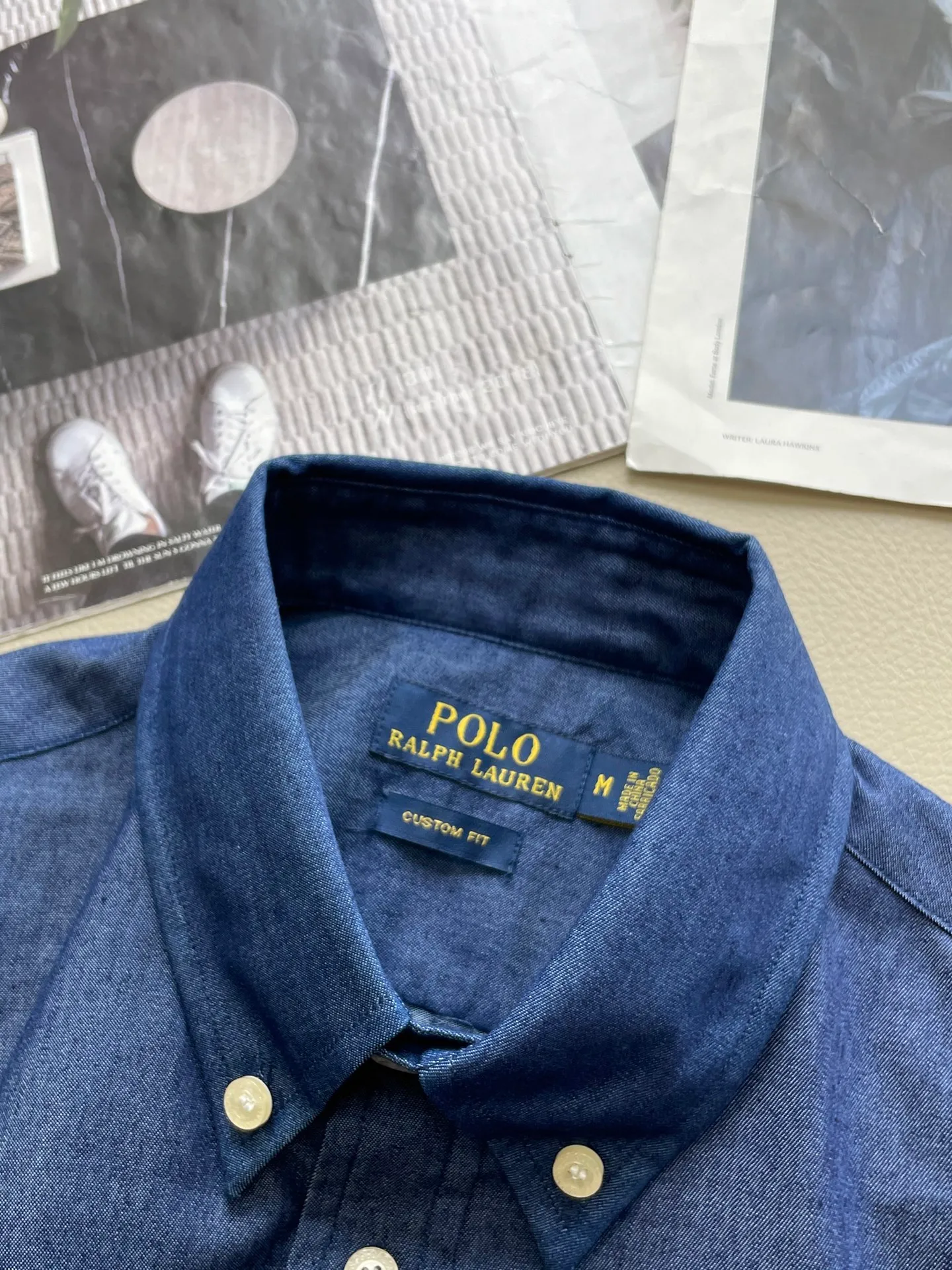 P220 🌸🌸🌸 POLO Ralph Lauren [High Quality] Classic shirt! Classic casual shirt made of pure cotton fabric with unique design, simple, clean and classic version design. It is a versatile style that can be switched at will. The fabric feels soft and delicate, highly moisture-absorbent and breathable. It is close to the skin and comfortable to wear. It can be worn alone or as an inner layer. Its versatile performance is beyond your imagination! The upper body of the ready-to-wear is simple and classic yet elegant! Size:M-XXL